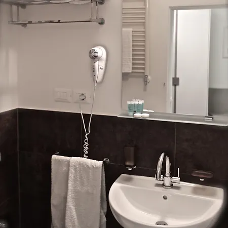 Casa Rovai Bed & Breakfast