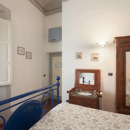 Casa Rovai לינה וארוחת בוקר 3*