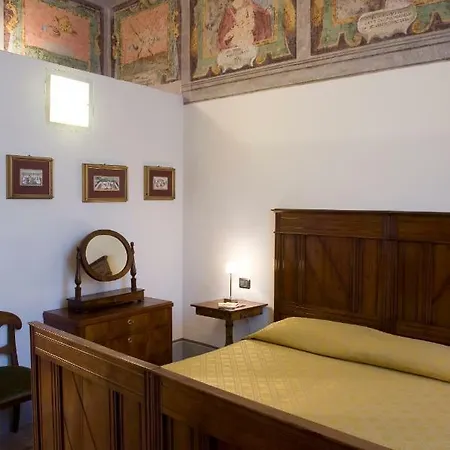 לינה וארוחת בוקר Casa Rovai